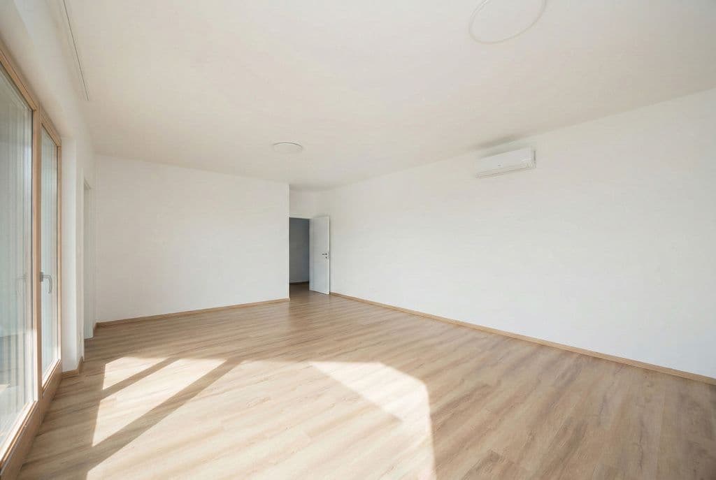 Spacious 3-room apartment with two gardens – 2