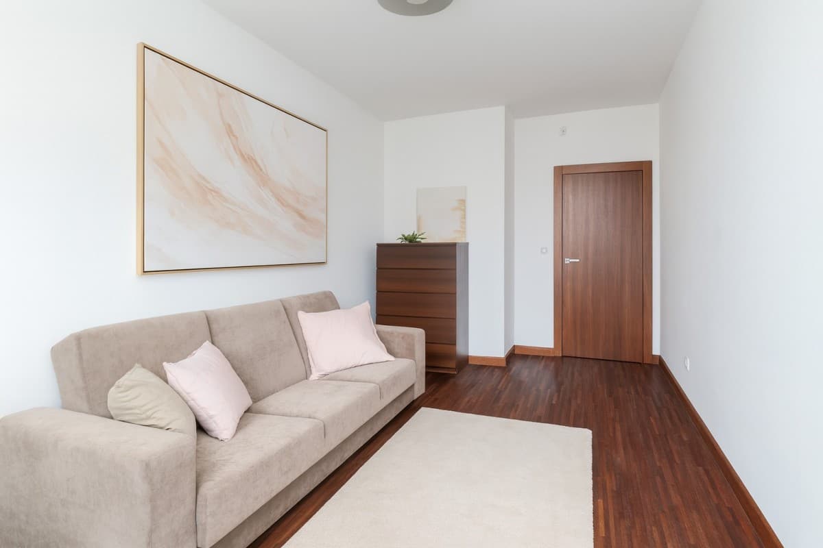 Spacious apartment with option for 4 rooms – 9