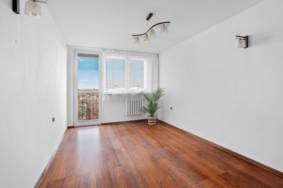 Bright 3-room apartment with panoramic views – 2