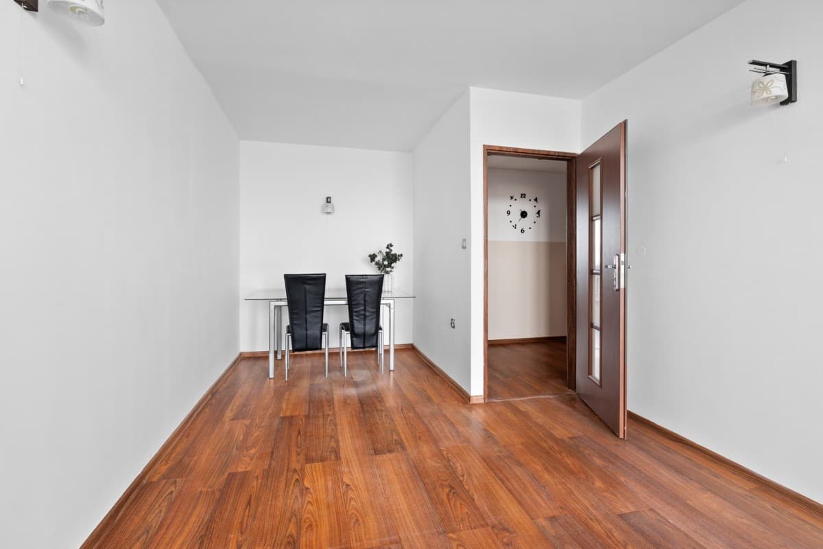 Bright 3-room apartment with panoramic views – 4