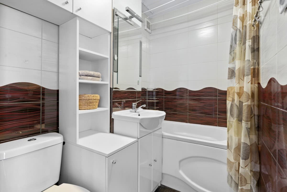 Bright 3-room apartment with panoramic views – 10