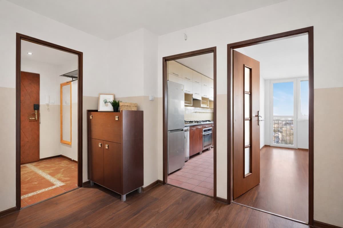 Bright 3-room apartment with panoramic views – 12