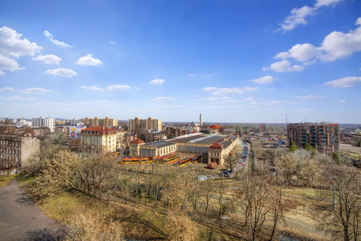 Bright 3-room apartment with panoramic views – 19