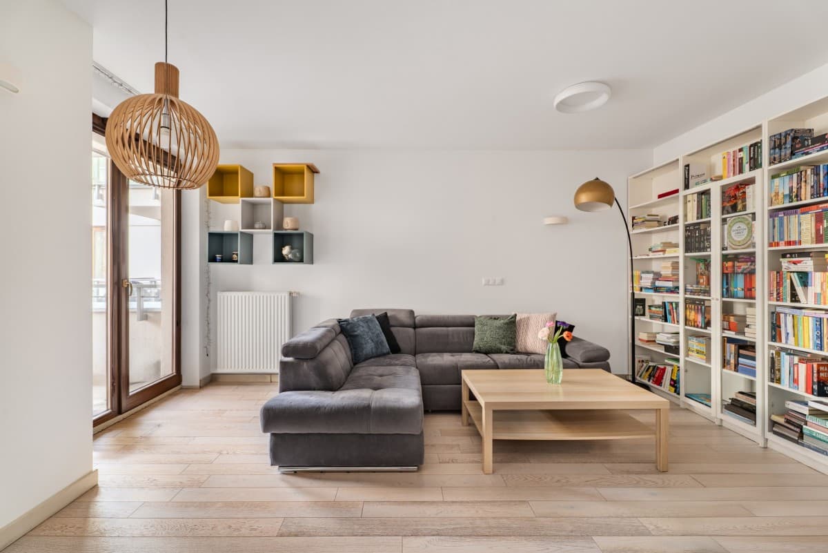 Comfortable 2-room apartment in secure Bielany – 2