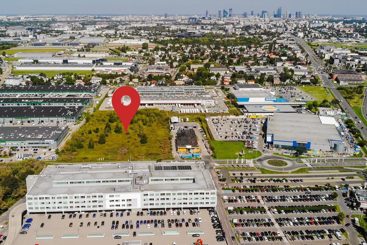 Unique 2.5 ha investment plot in Włochy – 1