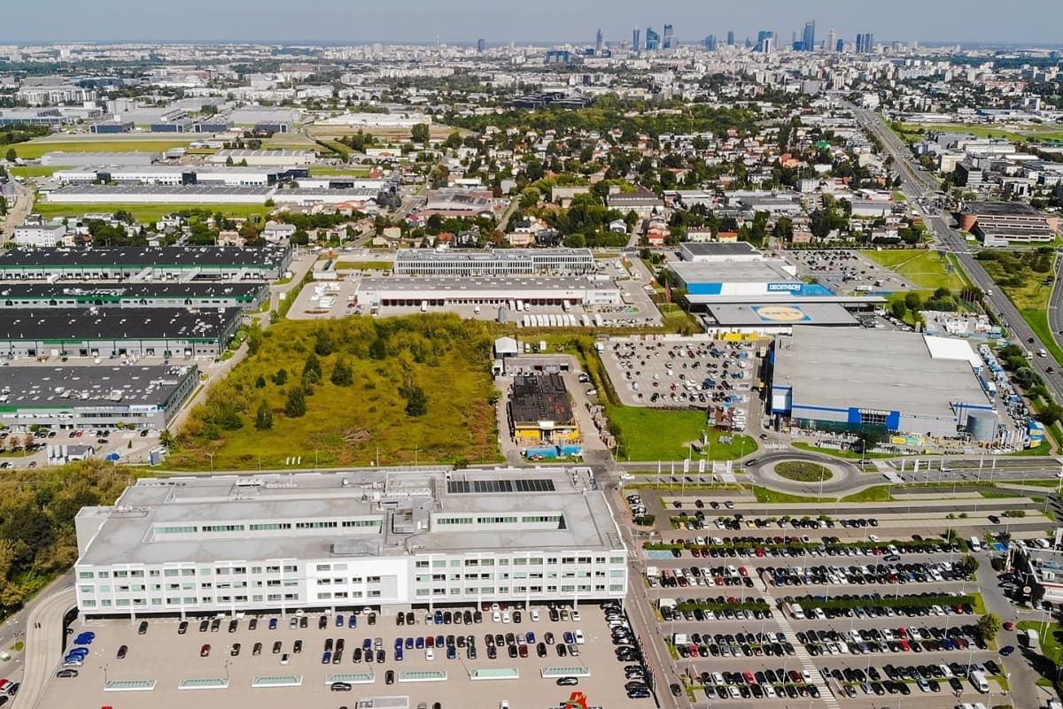 Unique 2.5 ha investment plot in Włochy – 6