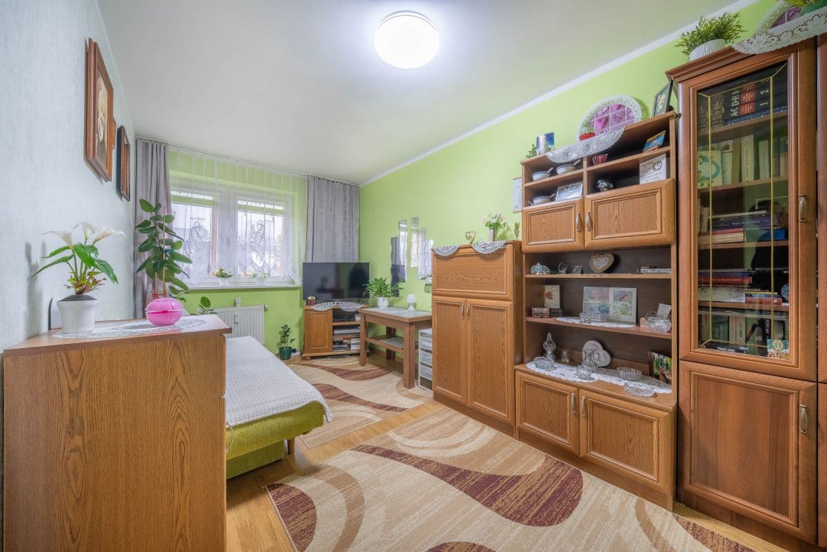 Spacious 2-level apartment with balcony in Piaseczno – 12