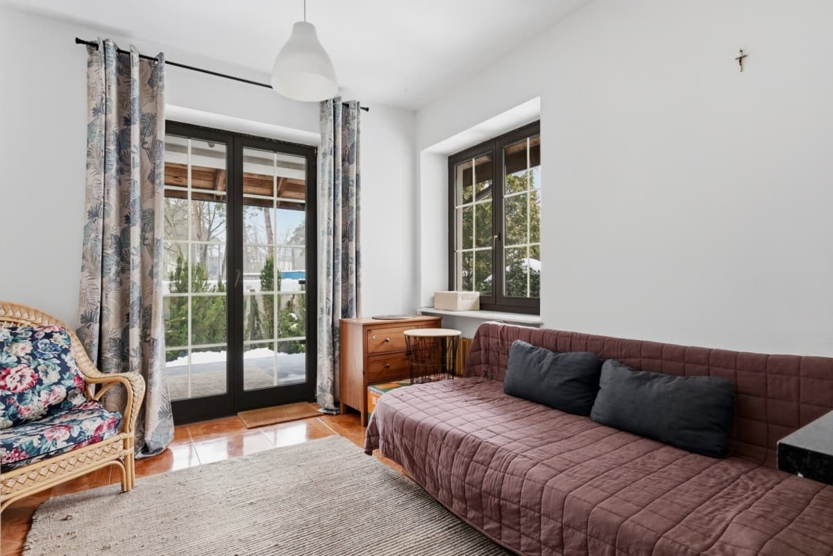 Spacious half of a duplex in quiet Wesoła – 9