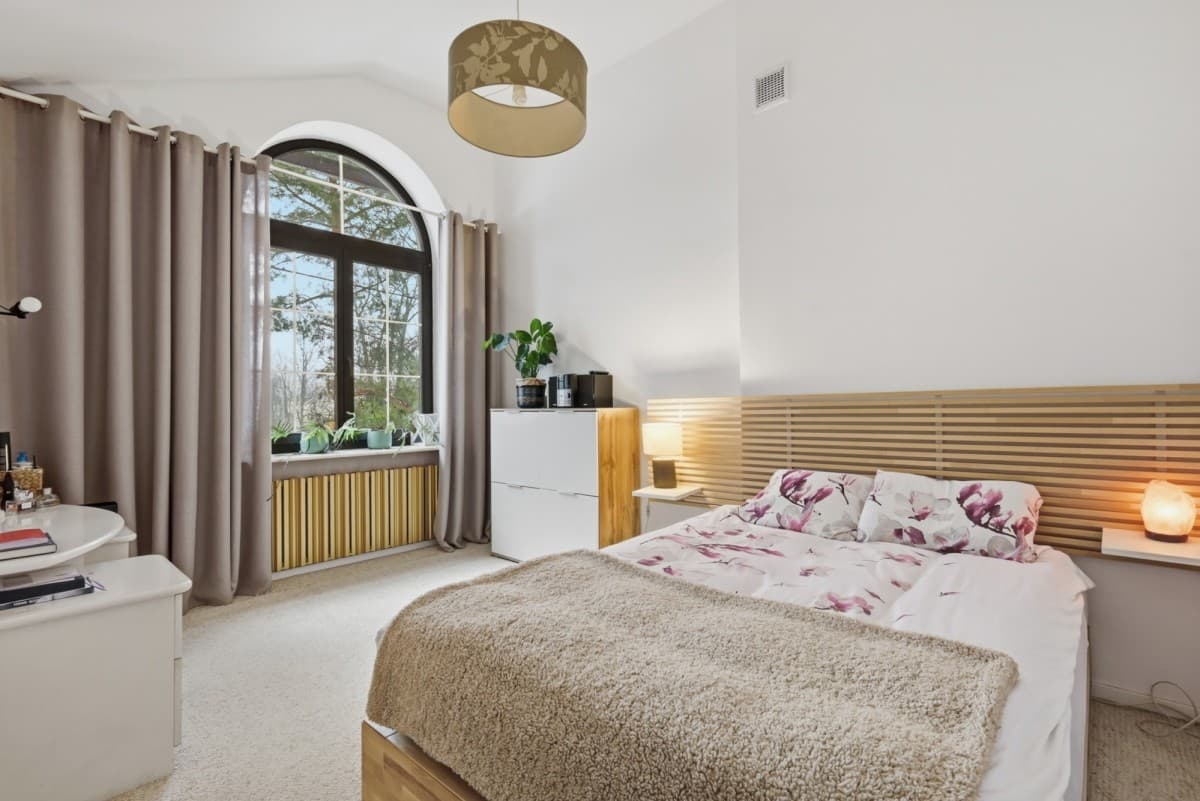 Spacious half of a duplex in quiet Wesoła – 16