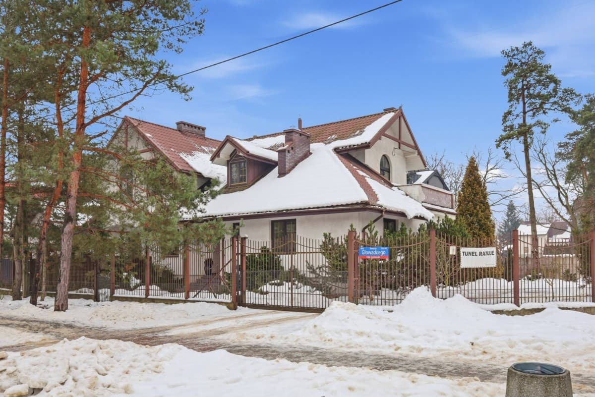 Spacious half of a duplex in quiet Wesoła – 26