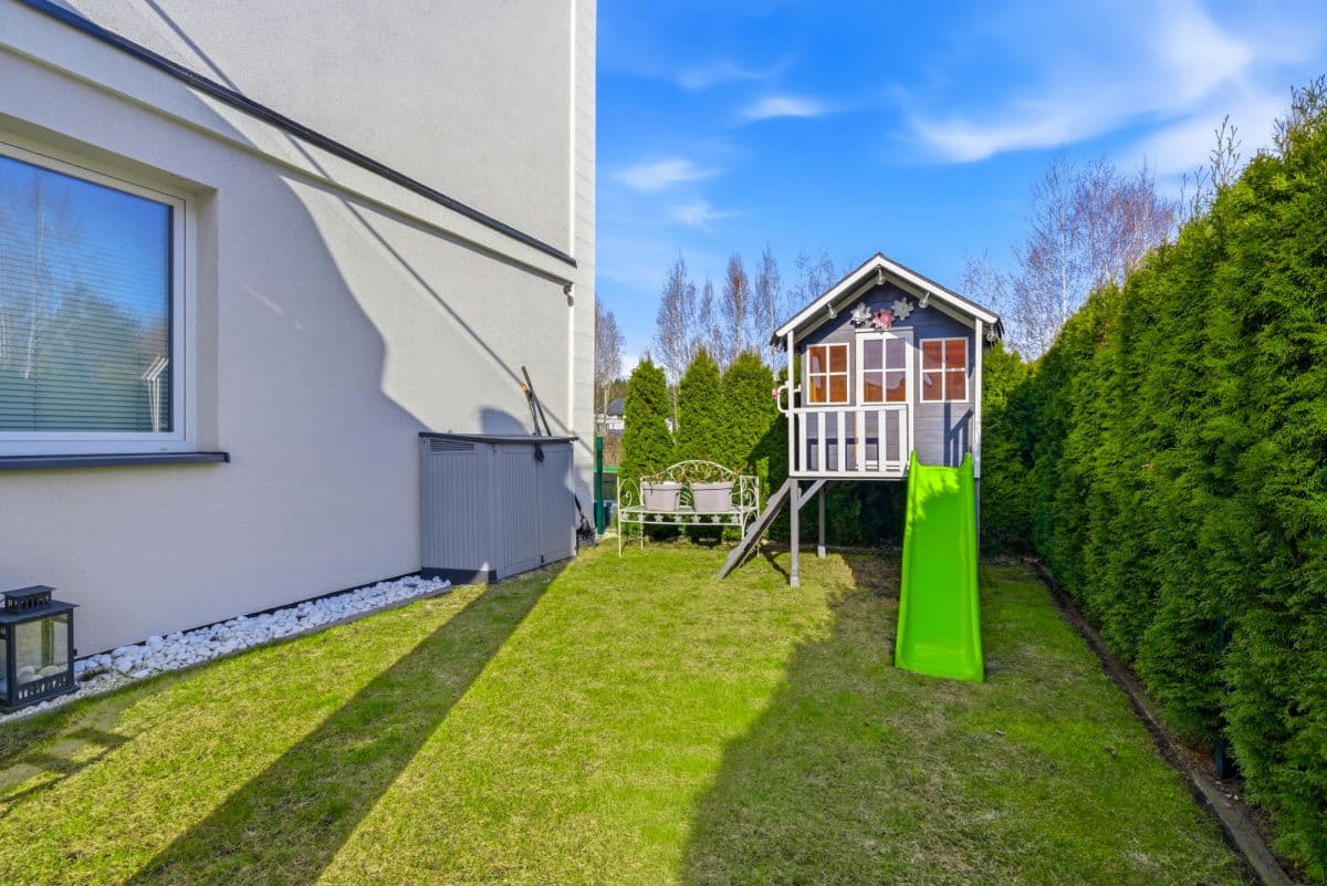 Beautiful 80 sqm apartment with garden in Wiązowna – 11