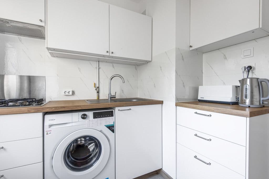 Bright 3-room apartment in Włochy, great location – 8