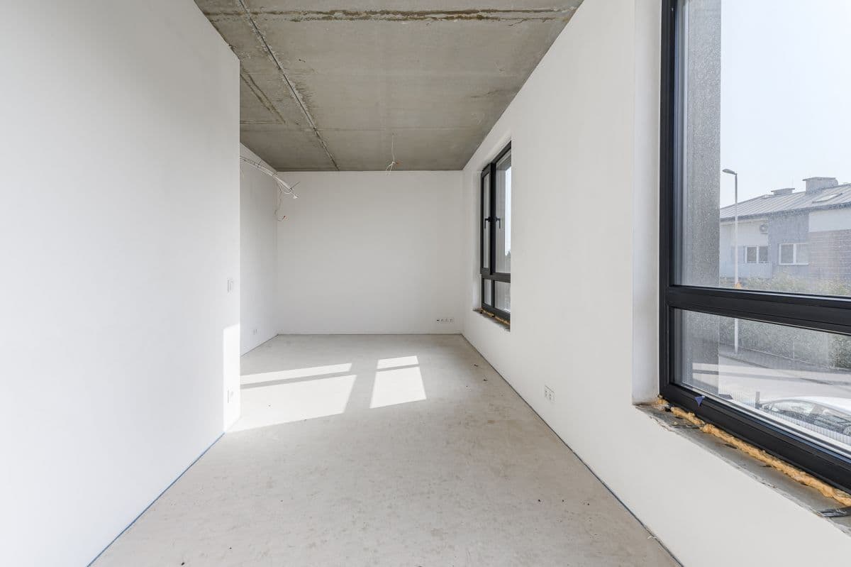 Corner segment house with spacious garden in Białołęka – 7