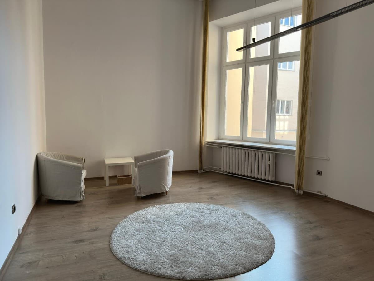 Charming office space in central Warsaw – 1