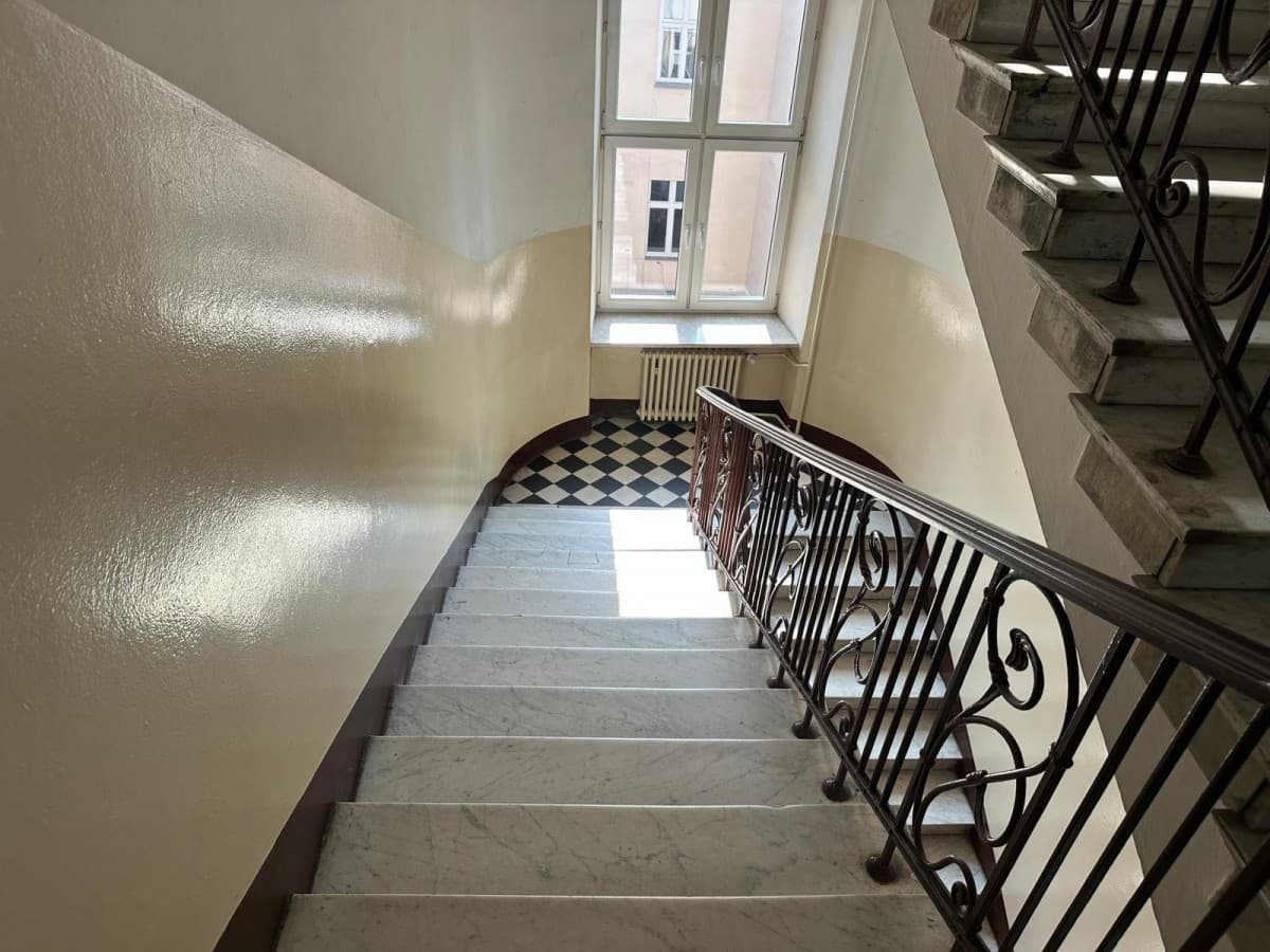 Charming 38.86m² office in Warsaw city center – 7