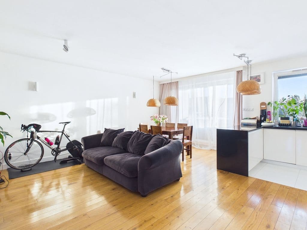 Spacious 100 m² apartment with balcony in Bemowo – 8