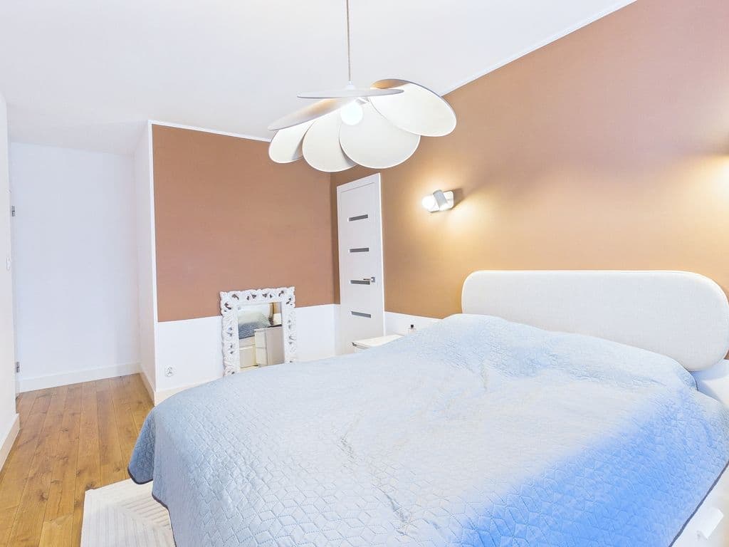 Spacious 100 m² apartment with balcony in Bemowo – 15