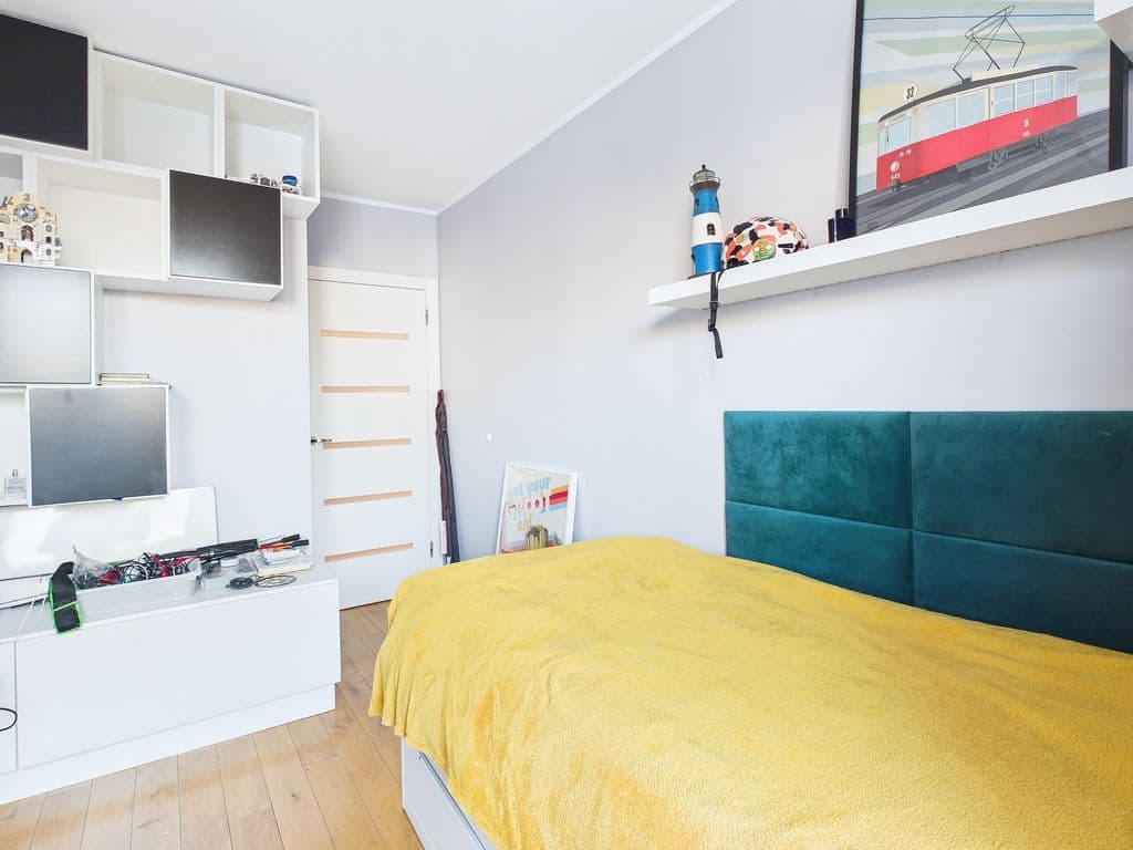 Spacious 100 m² apartment with balcony in Bemowo – 23