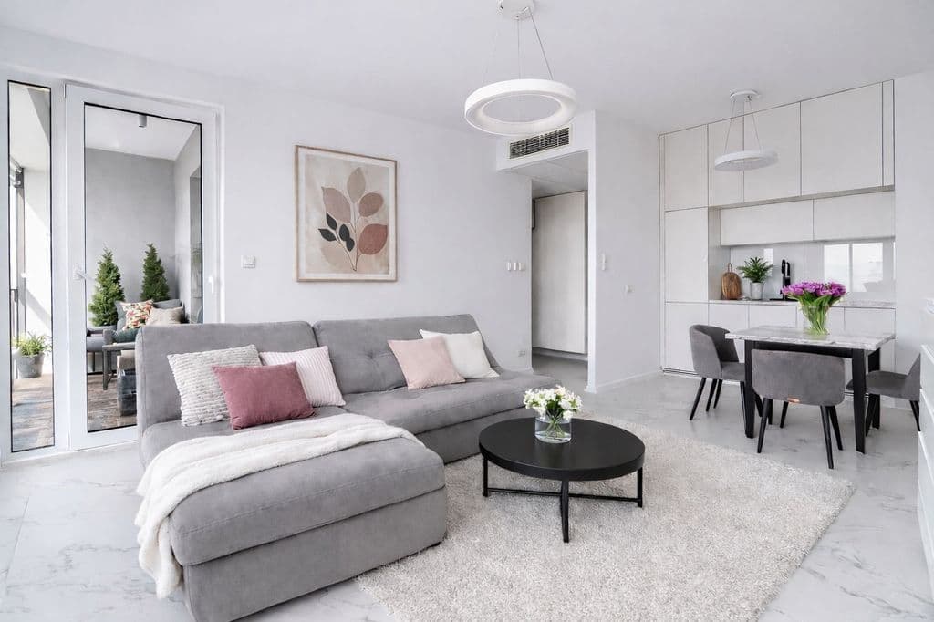 Penthouse with panoramic city views, 2 rooms – 1