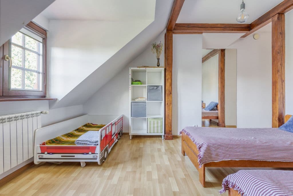 Spacious detached home with large garden in Białołęka – 9