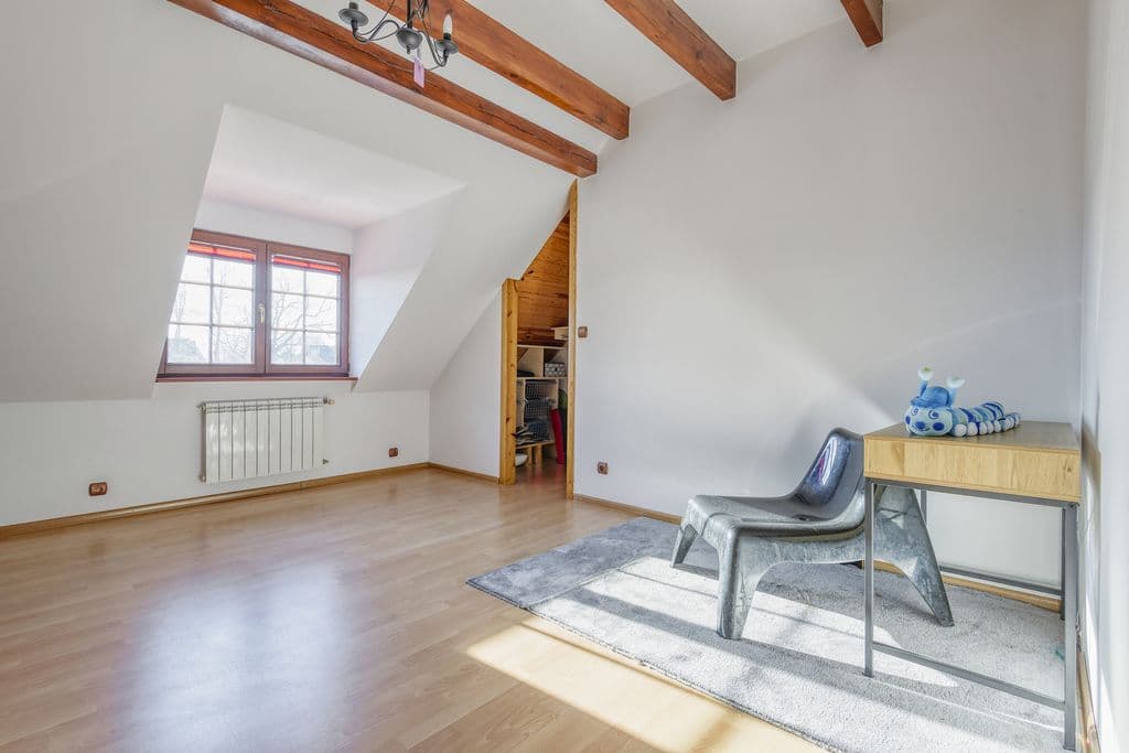 Spacious detached home with large garden in Białołęka – 17