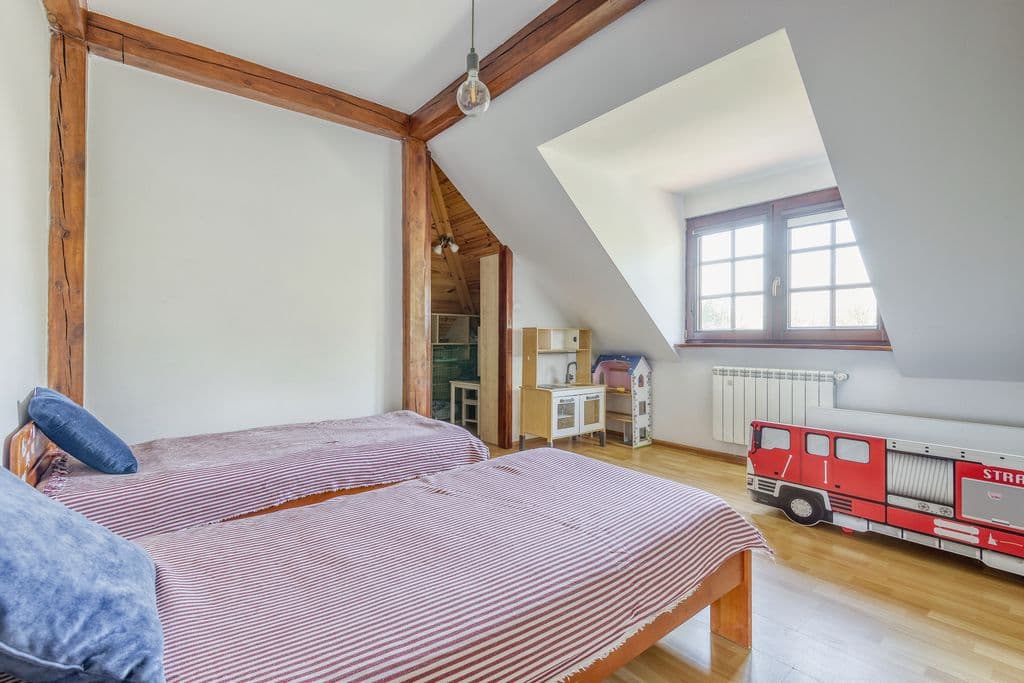 Spacious detached home with large garden in Białołęka – 19