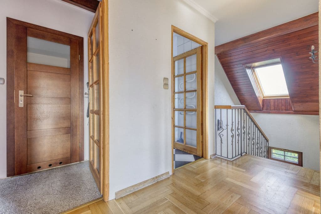 Spacious detached home with large garden in Białołęka – 27