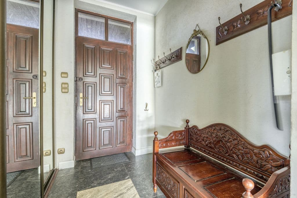 Spacious detached home with large garden in Białołęka – 29