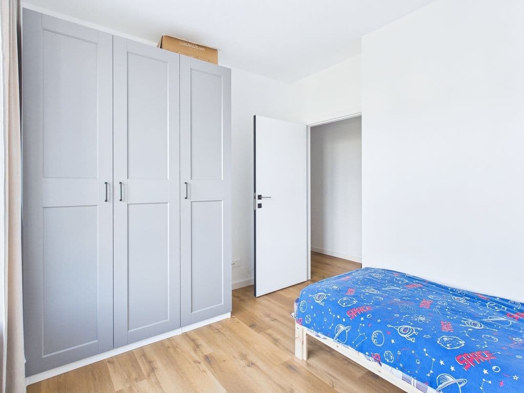 3-room apartment near Chrzanów Metro, available April – 9