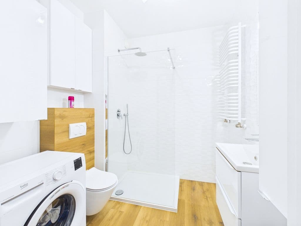 3-room apartment near Chrzanów Metro, available April – 15