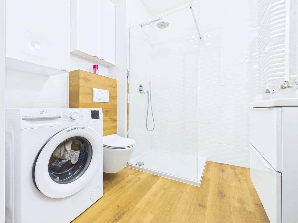 3-room apartment near Chrzanów Metro, available April – 18