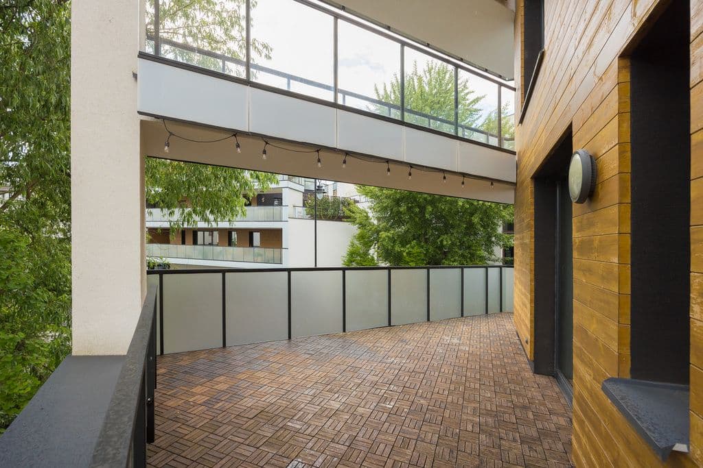 Modern 4-room apartment in Wilanów with balconies – 5