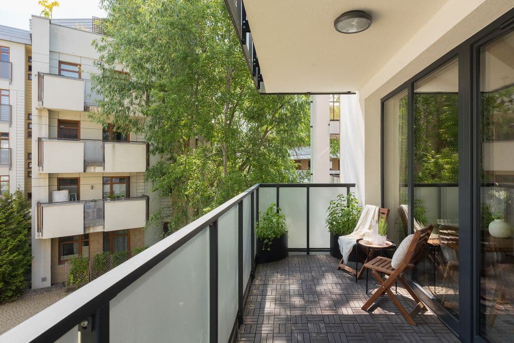 Modern 4-room apartment in Wilanów with balconies – 14