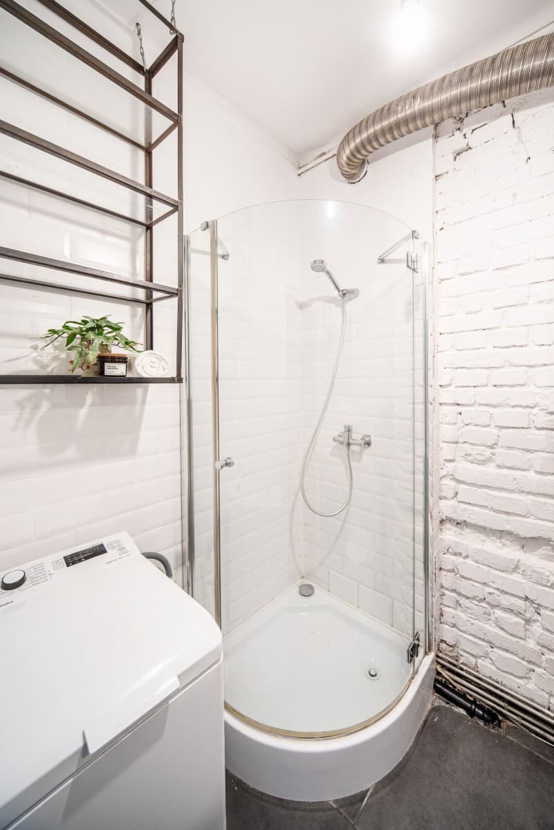 Cozy 2-room apartment 15 min from the center – 8