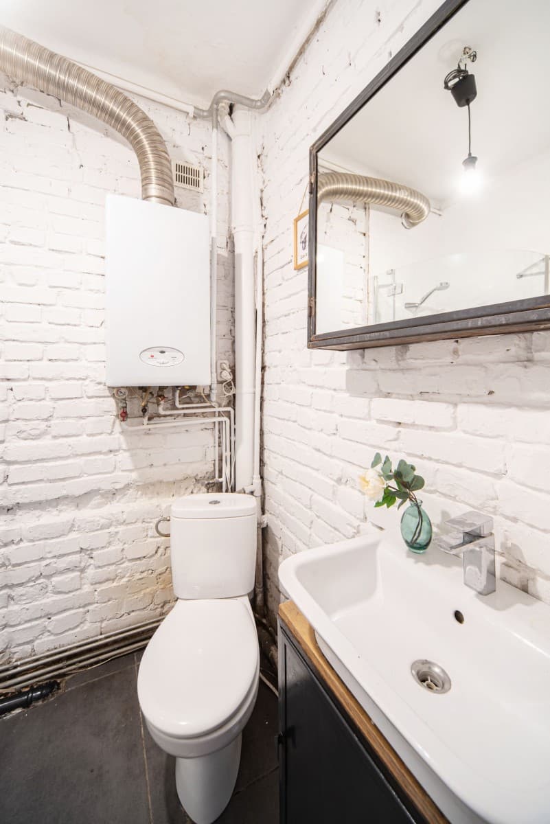 Cozy 2-room apartment 15 min from the center – 9