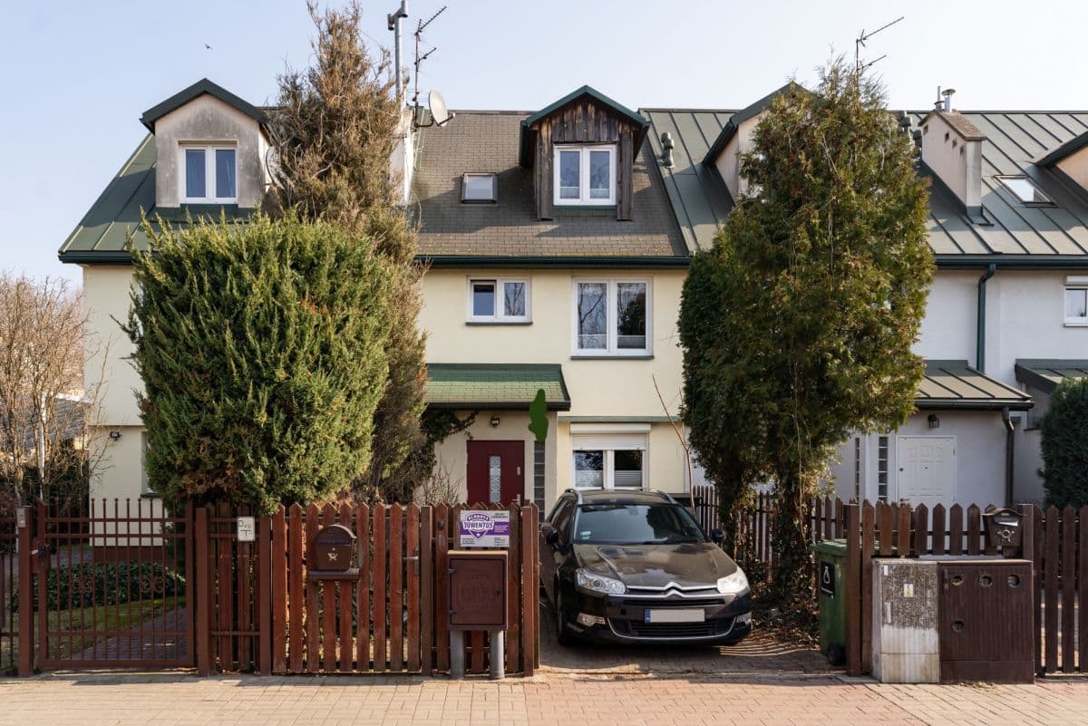 Charming English-style townhouse with garden in Zacisze – 1