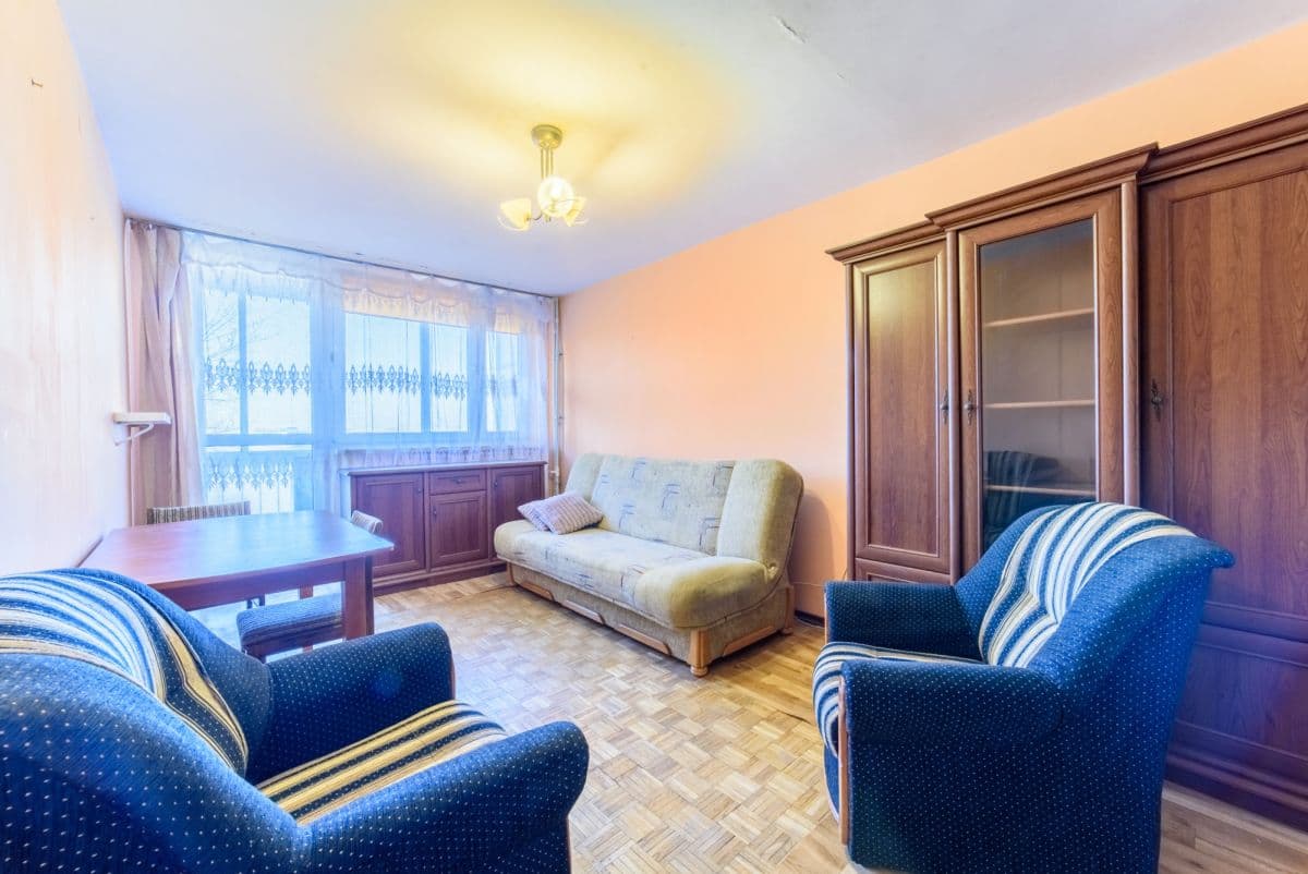 Three-room apartment with loggia in Targówek – 1
