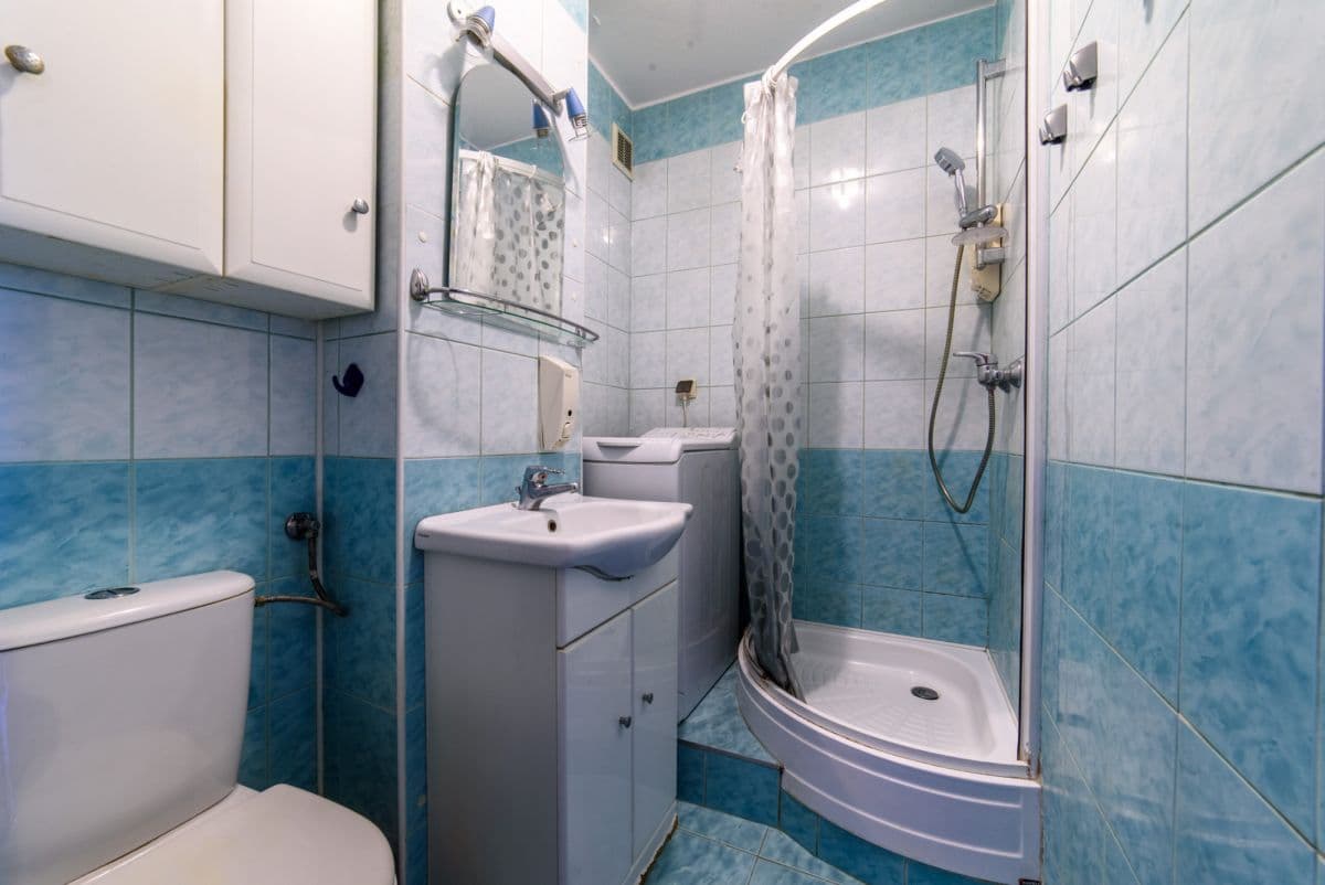 Three-room apartment with loggia in Targówek – 7