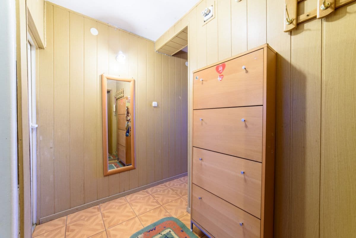 Three-room apartment with loggia in Targówek – 12