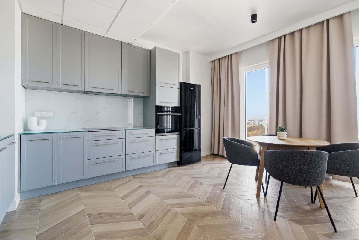 Luxury apartment with sunset views in Bliska Wola – 7