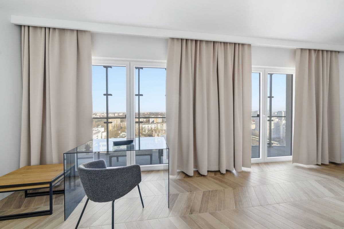 Luxury apartment with sunset views in Bliska Wola – 8