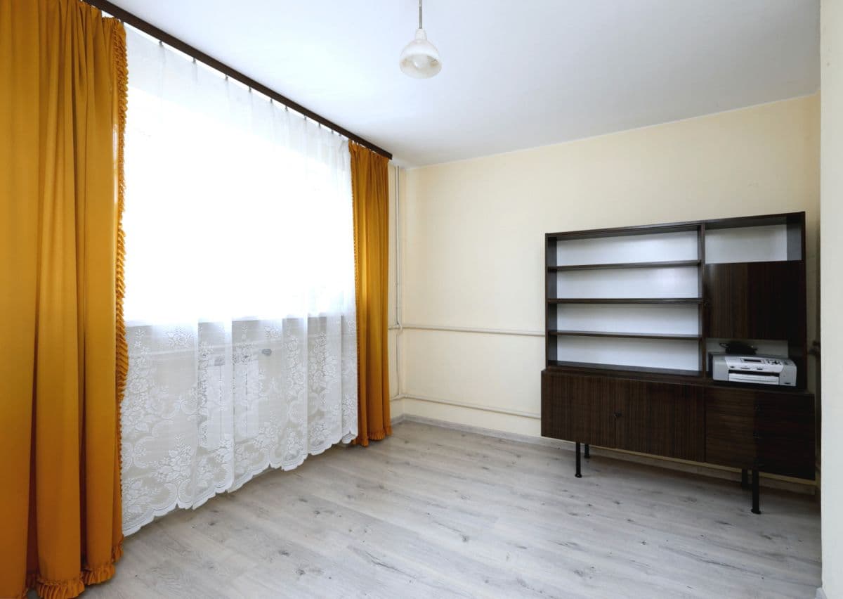 Spacious detached house with garden near Rozwadowska – 10