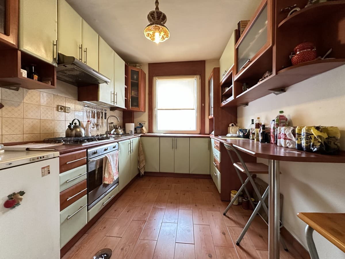 Spacious 3-room apartment with potential in Ursynów – 4