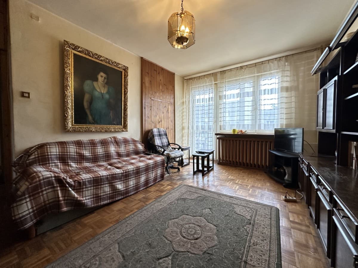 Spacious 3-room apartment with potential in Ursynów – 2