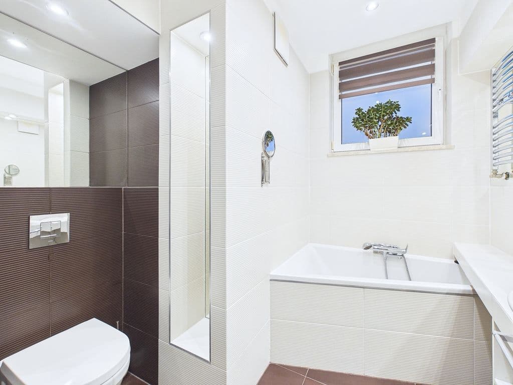 Spacious 4-room apartment with Smart Home features – 14