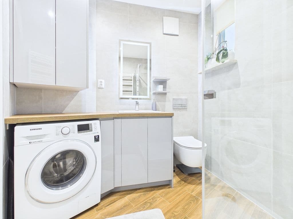 Spacious 4-room apartment with Smart Home features – 16