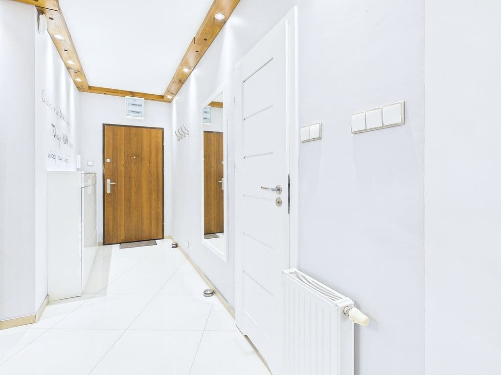 Spacious 4-room apartment with Smart Home features – 19