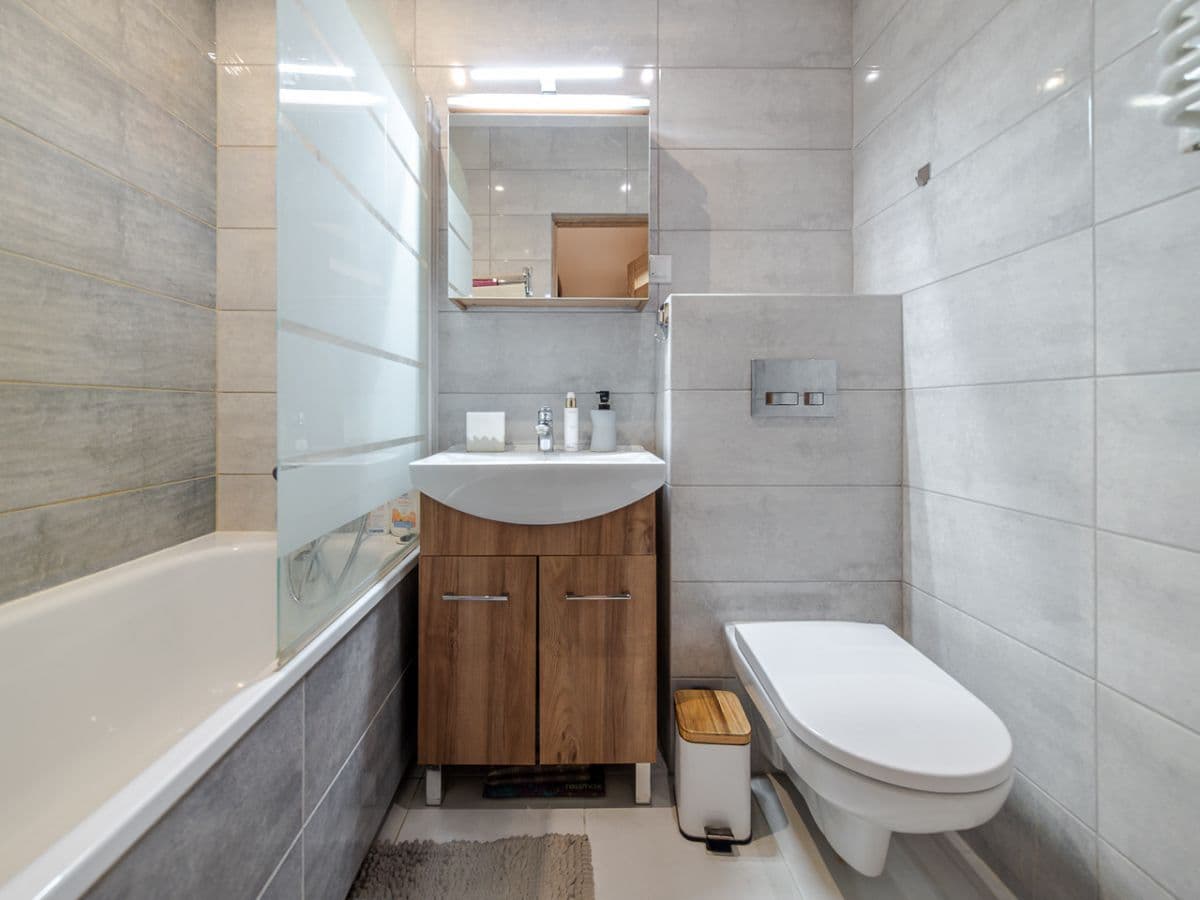 Ready-to-move 2-room apartment in a quiet street – 6