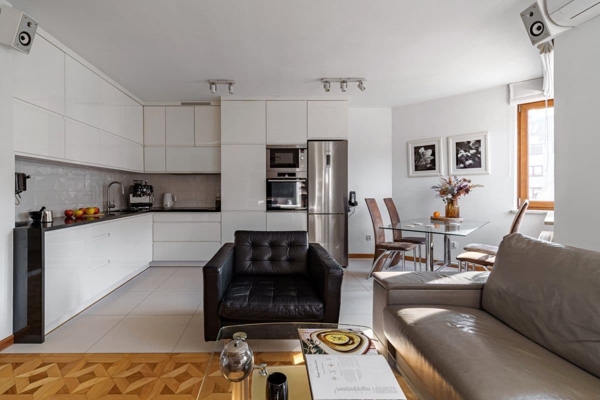 Bright and functional apartment on the first floor – 7