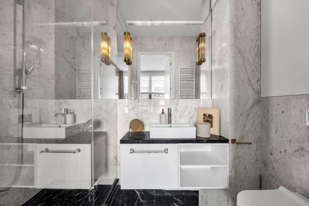 Luxury apartment in green Mokotów, ready to move in – 13